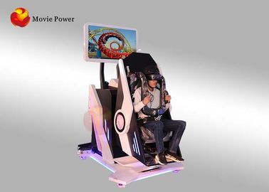 La macchina adulta del gioco del simulatore di realtà virtuale 9D con 360 gradi gira la piattaforma