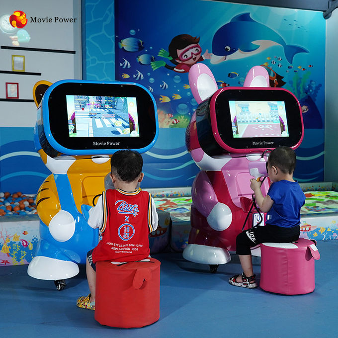 simulatore tenuto in mano a gettoni di vetro VR della macchina VR del gioco dei bambini di realtà virtuale 9D 1